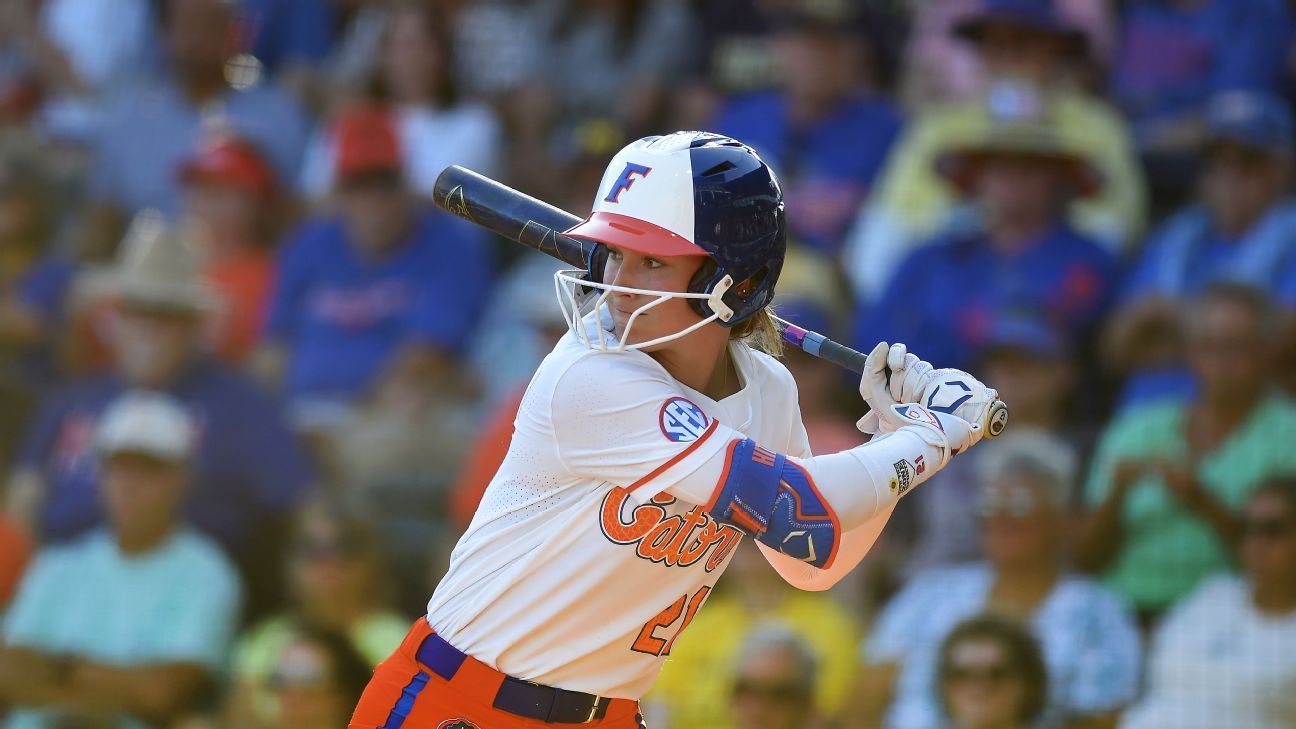 着教练组精 着教练组精